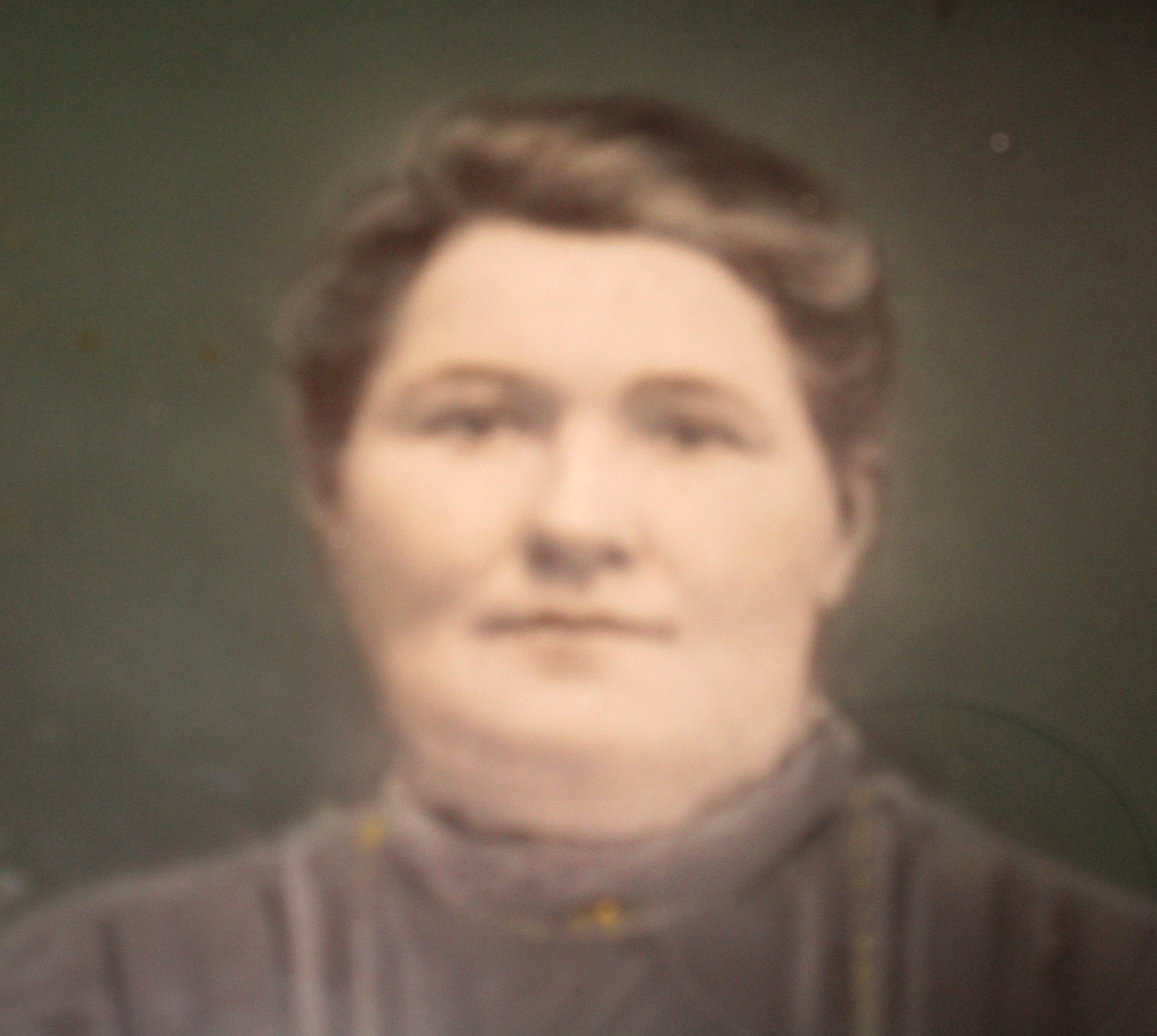 Photo of photos/Margaret McLennan b1867NZ portrait